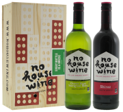 No House Wine - Bordeauxkist in geschenkverpakking - 2 x 0.75L - n.m.