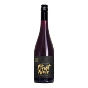 Misty Cove - Landmark Pinot Noir  - 0.75L - 2024